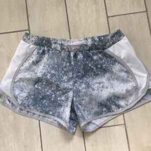 Old Navy active shorts